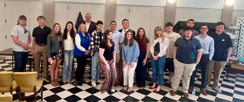 It was a great kick off meeting of the Knox County High School Republican Club.
﻿Mayor Glenn Jacobs was their speaker.